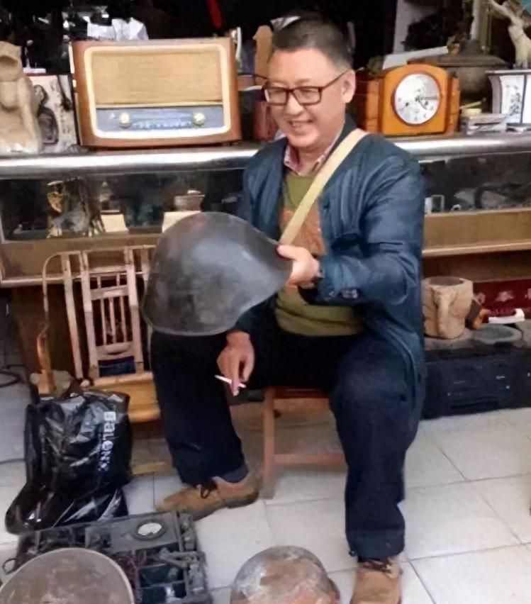 立博体育-放弃副市长跑去捡破烂，如今身无分文，却成了四川的骄傲
